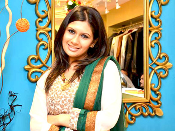 uvika chaudhary and priyanka kothari at manali jagtaps store launch 6