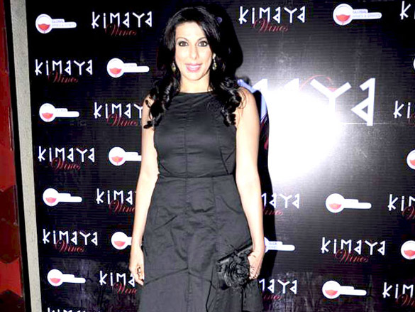 shazahn padamsee and kunal kapoor at the launch of kimaya wines 9