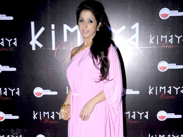 shazahn padamsee and kunal kapoor at the launch of kimaya wines 11