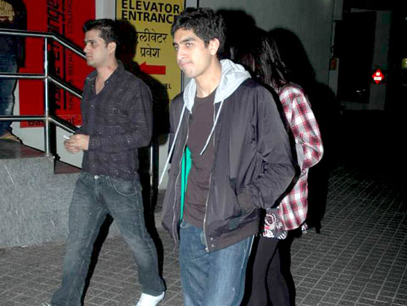 ranbir kapoor and ayan snapped at multiplex 7