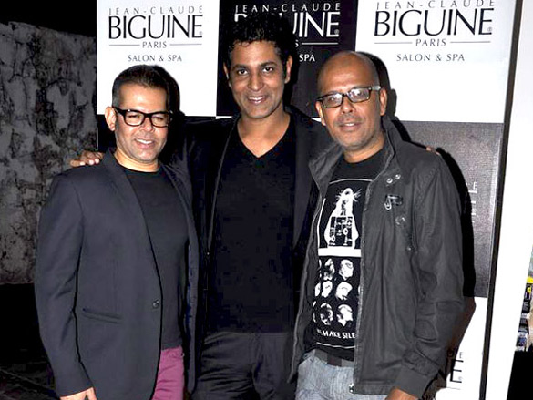 narendra kumar ahmed and models grace jcb colabas anniversary bash 2