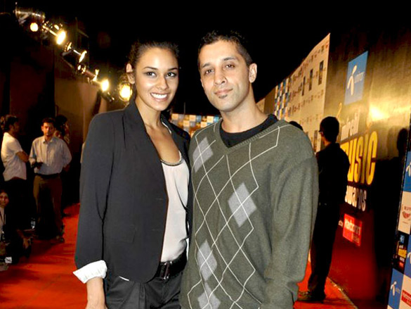 mirchi music awards 2011 44