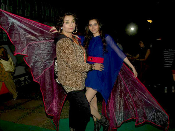 wine viva 2011 fashion show with farah ali khan and suchitra krishnamurthy 9