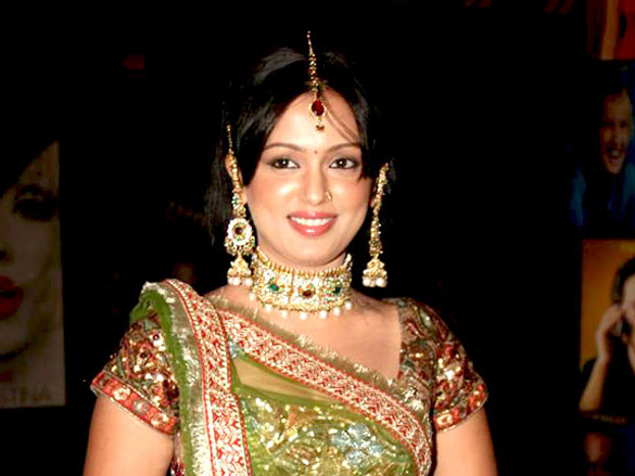 launch of kader khans new serial hi padosi kaun hai doshi 8