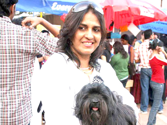 zayed khan at farzana contractors dog show 11