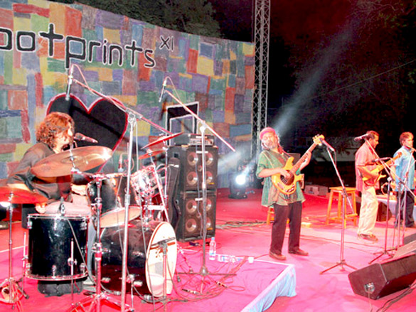 rock band indian ocean live in concert 4