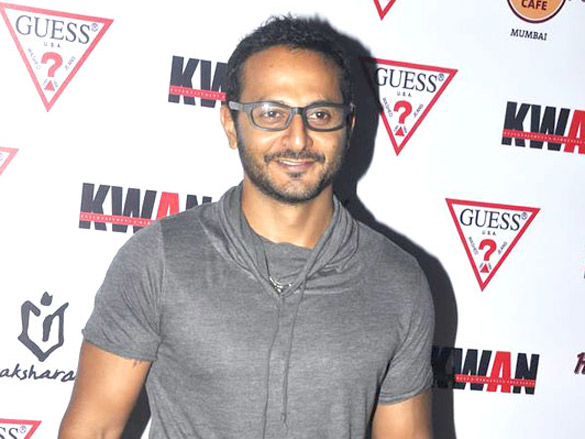 genelia and rahul bose grace guess jeans womens day concert 17