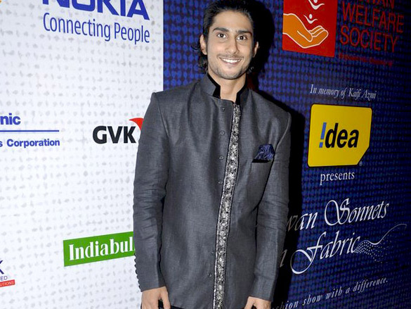 celebs grace shabana azmis charity show mijwan 30