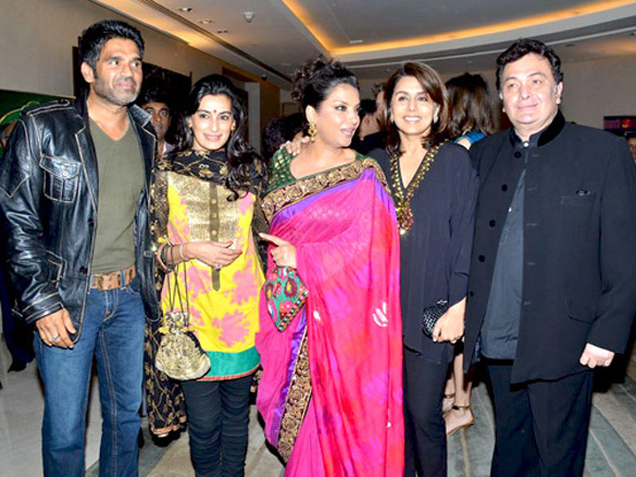 celebs grace shabana azmis charity show mijwan 37