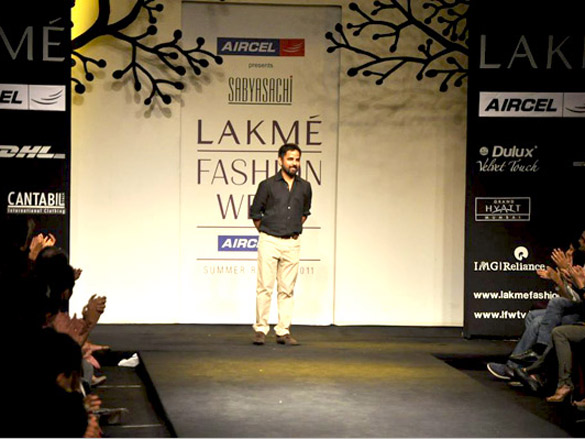 sabyasachi mukherjees show at lakme fashion week 2011 day 1 2
