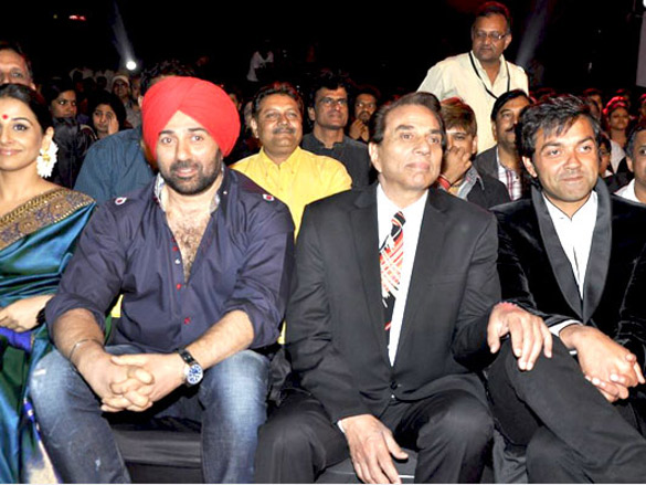 6th apsara film and television producers guild awards 17