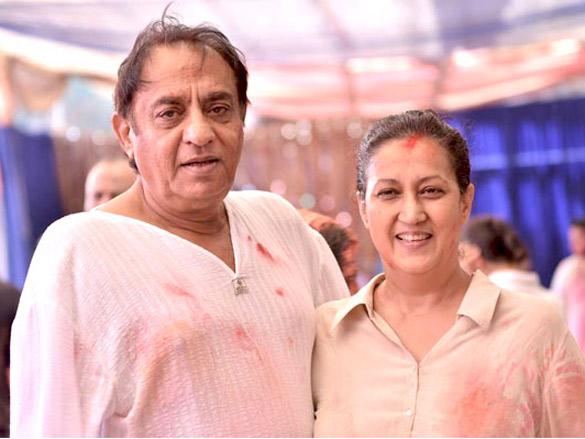 usha aggarwals holi bash at mukesh mills 2