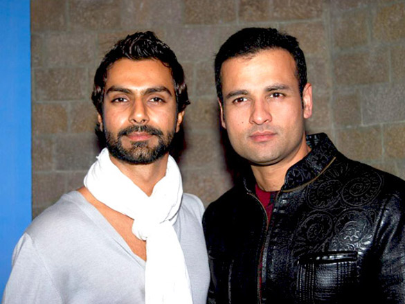 ashmit ronit roy and lucky morani at loop sound of music fashion show 7