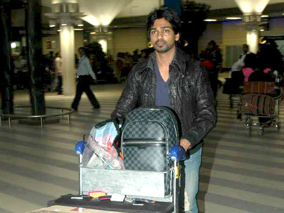 aishwarya vidya and others arrive from zee cine awards 2011 8