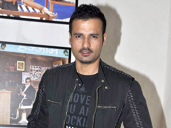 launch of dabboo ratnanis calendar 2011 35