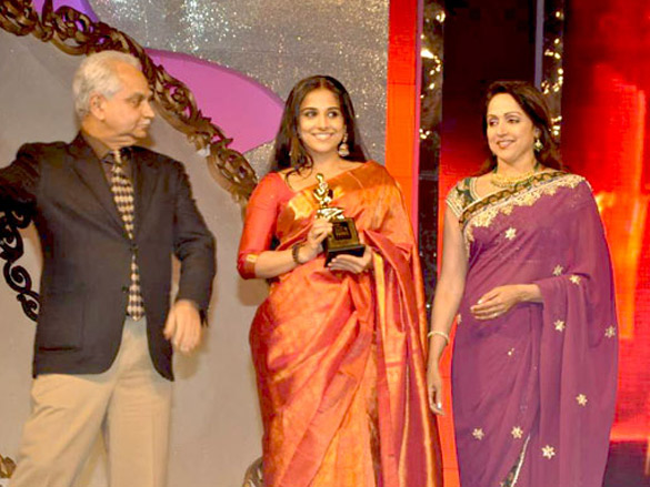 17th annual star screen awards 2011 4