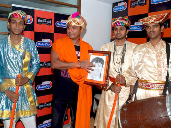 sukhwinder at radio citys musical e azam season 4 2