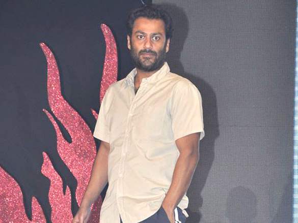 vaibhavi merchant and abhishek kapoor grace sdfa annual event 6