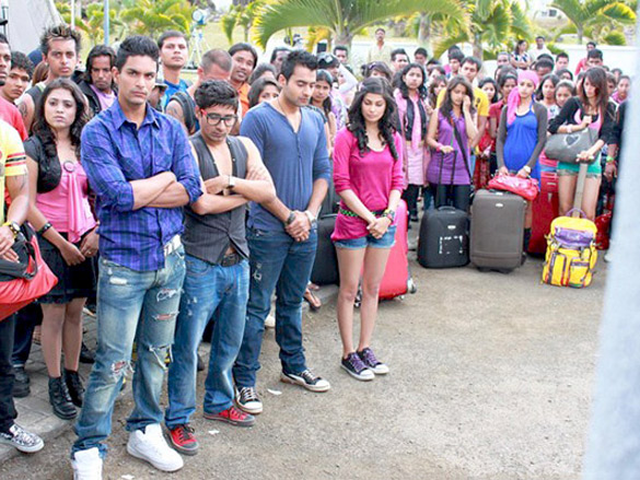 angad bedichandan roy sanyaljackky bhagnanipooja gupta