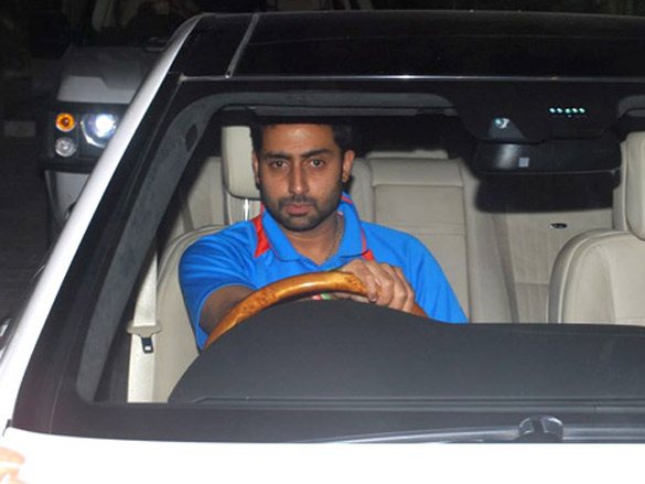 amitabh and abhishek bachchan celebrate indias victory 7