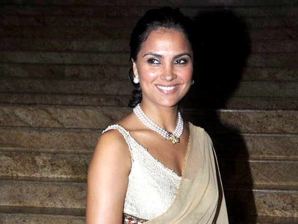 shilpa lara and neha dhupia grace anmol jewellers 25th anniversary bash 5