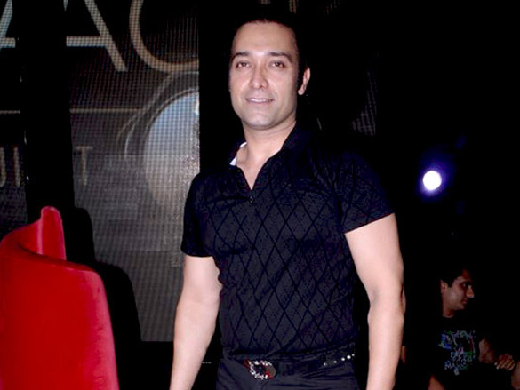 zayed neha and eesha grace johnnie walker mika hakkinen bash 19
