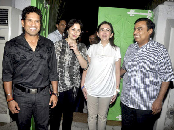 celebrity lockers bash for yuvraj singhs world cup success 5