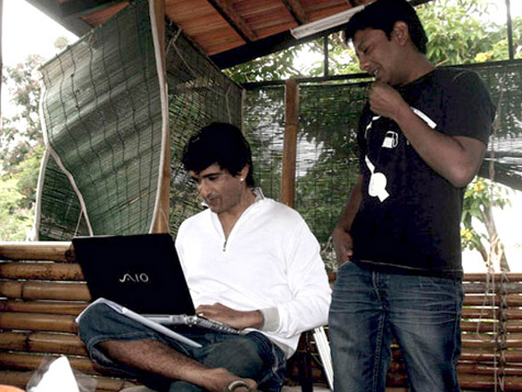 on the sets of i am 7