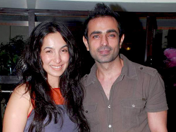 shraddha nigam at mal store launch 4