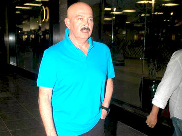 big b and rakesh roshan spotted at mumbai airport 7