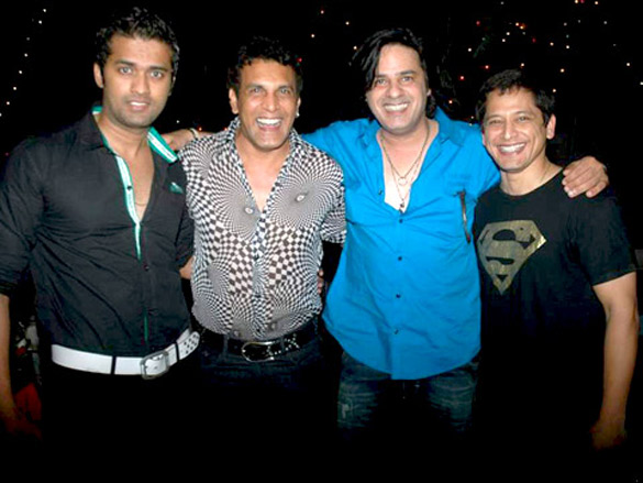 rahul roy and apoorva agnihotri at tv actress debinas birthday bash 3