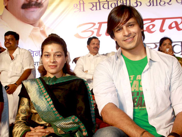 vivek oberoi and mahesh manjrekar at sachin ahirs bodybuilding championship 7
