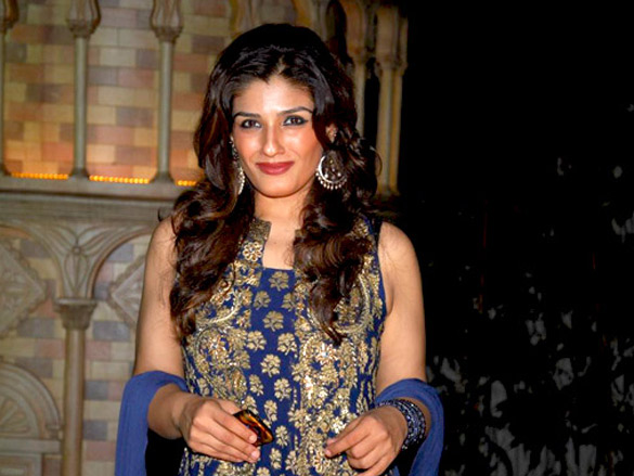 raveena tandon graces vardhman fantasy theme park opening 3