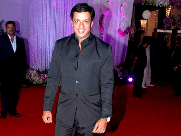 salman urmila and dilip kumar at nitish ranes wedding reception 11