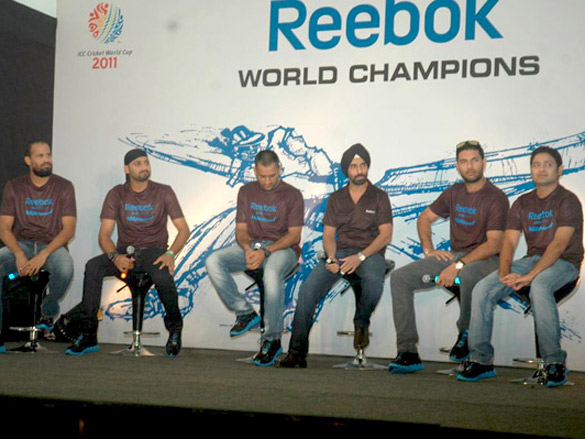 dhoni yuvraj harbhajan and pathan at reebok event 2