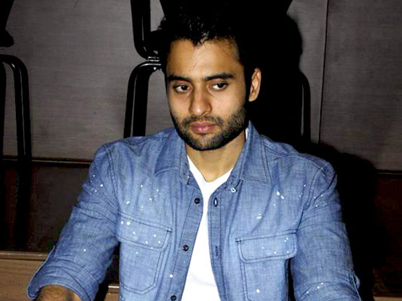 jackky bhagnani at nalanda yoga centre 8