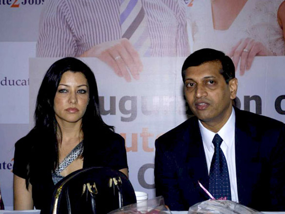 aditi govitrikar at jaro free coaching for unemployed program 5