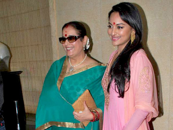 rani priyanka sonakshi and anushka at dadasaheb phalke academy awards 12