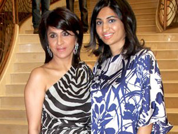 neeta and nishka lulla celebrate mothers day 8