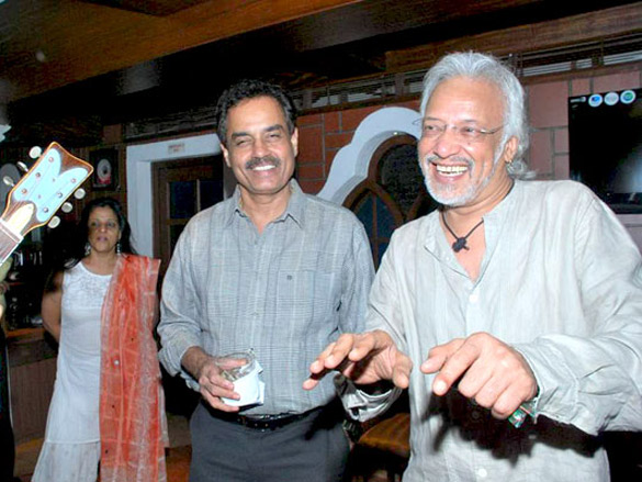 shreyas talpade at suhas awchats goa portuguesa launch 15