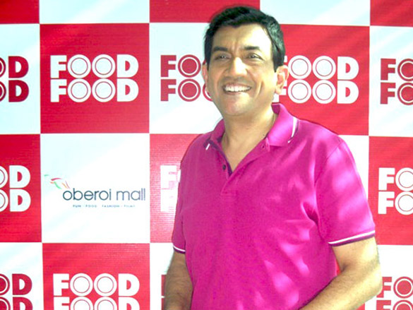 sanjeev kapoor at the maha challenge of cooking 6