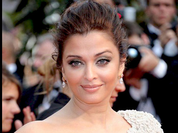 aishwarya rai at 64th annual international cannes film festival 12