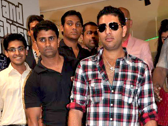 yuvraj singh at ok magazine meet 9
