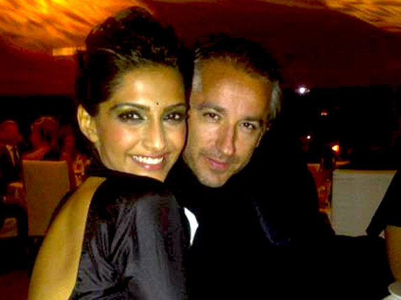 sonam kapoor makes sensational debut at 64th annual international cannes film festival 5