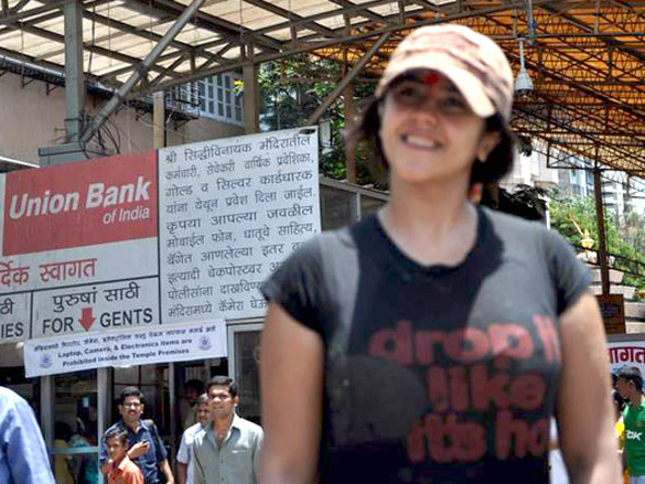 ekta kapoor visits siddhivinayak to seek blessings for her new show 7