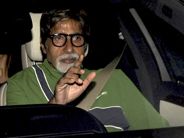 the bachchans at kung fu panda 2 screening 8