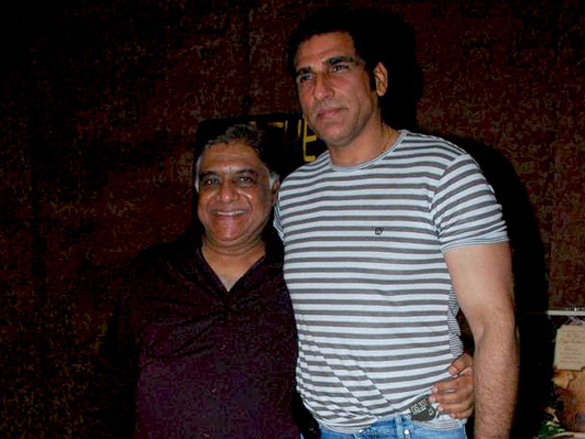 anjan srivastavas birthday bash 4