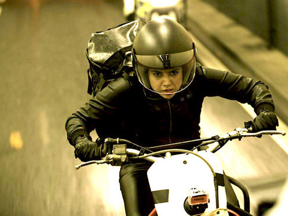 sameera reddy 90