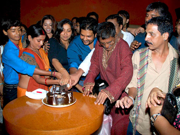 ss se sarsati serial bash 2