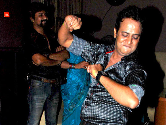 ss se sarsati serial bash 15